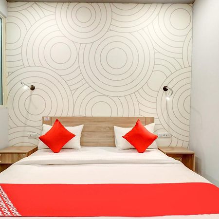 ניו דלהי Hotel O Jps Grand Hotel מראה חיצוני תמונה