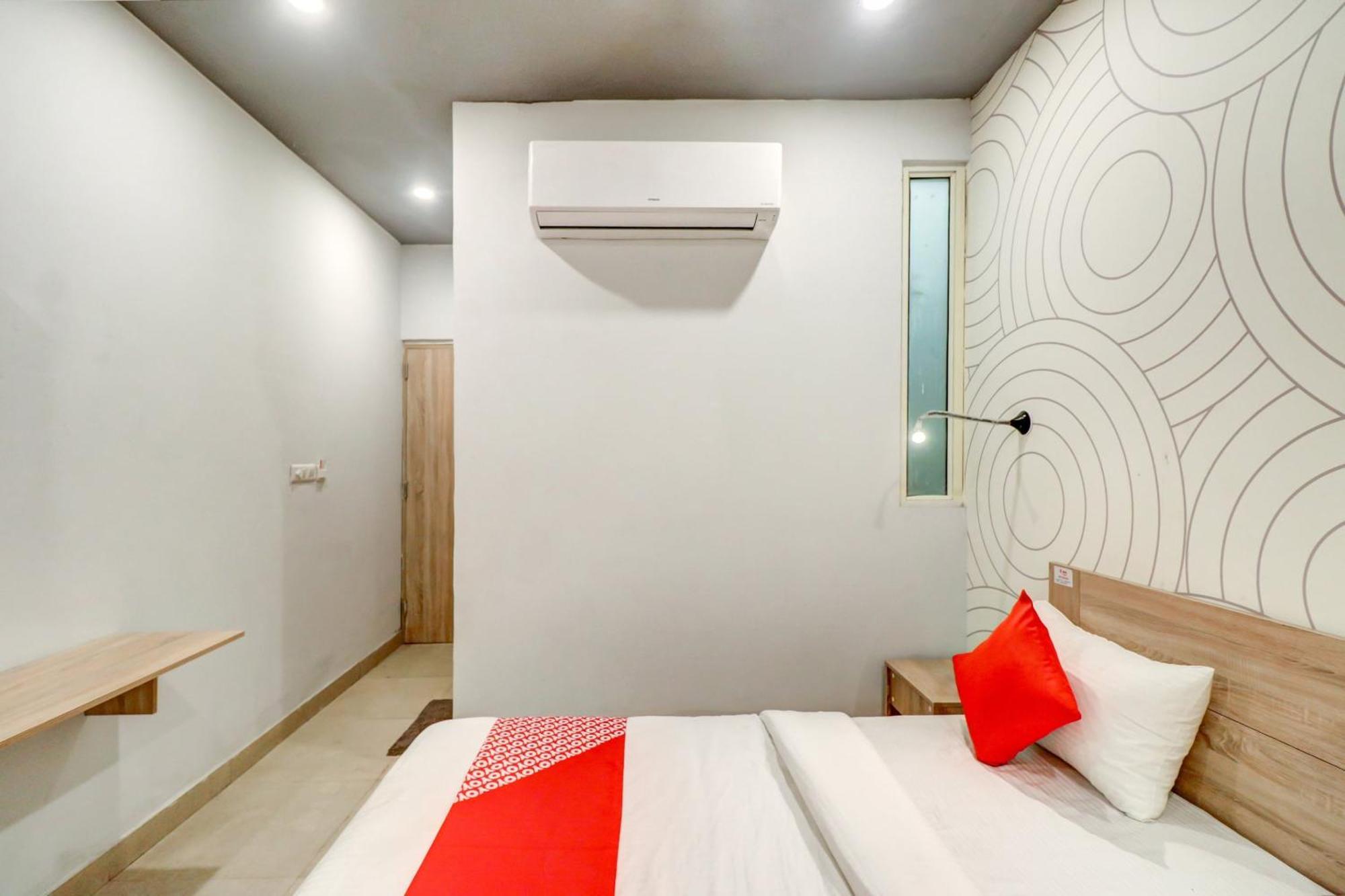 ניו דלהי Hotel O Jps Grand Hotel מראה חיצוני תמונה