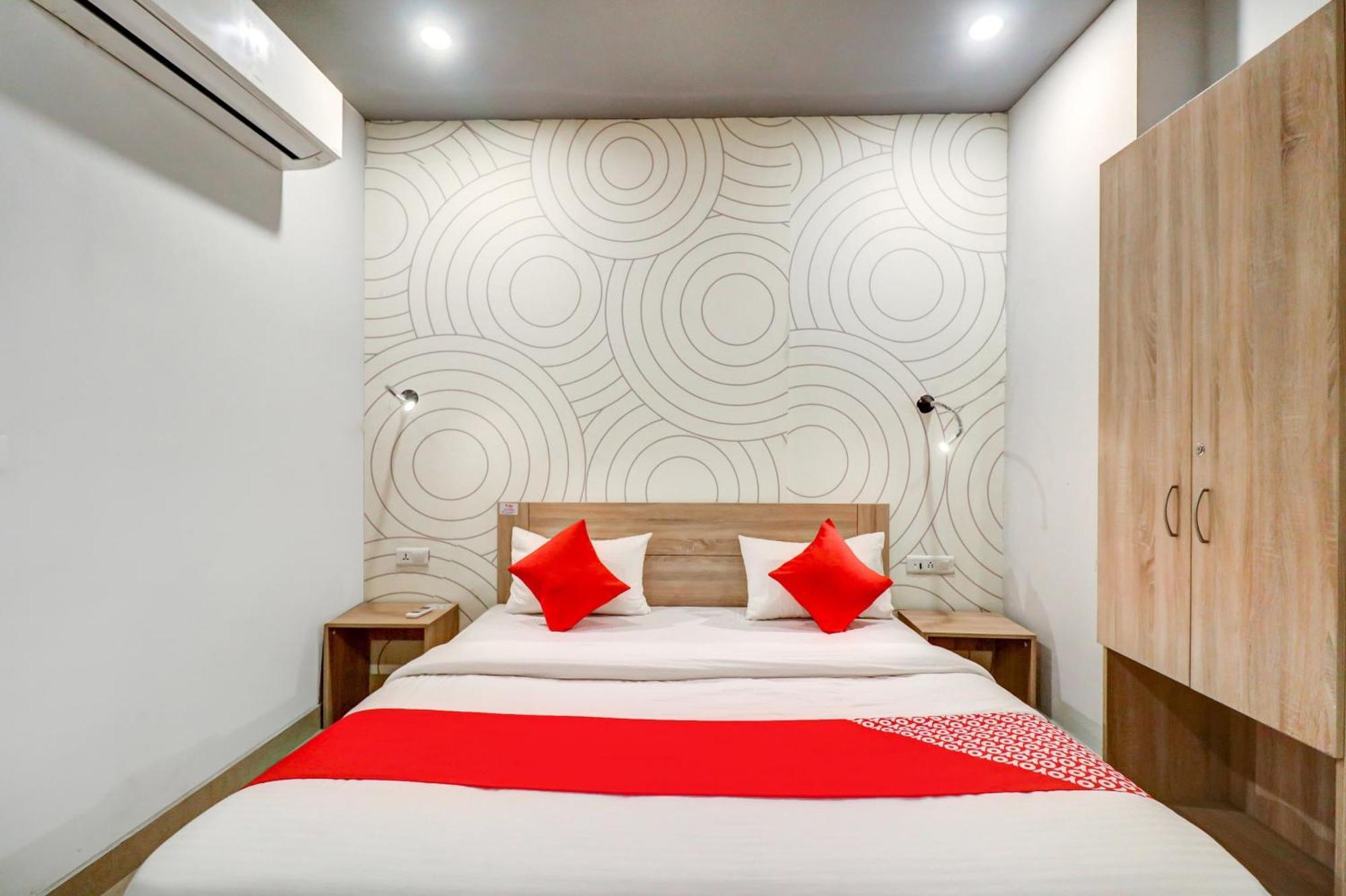 ניו דלהי Hotel O Jps Grand Hotel מראה חיצוני תמונה