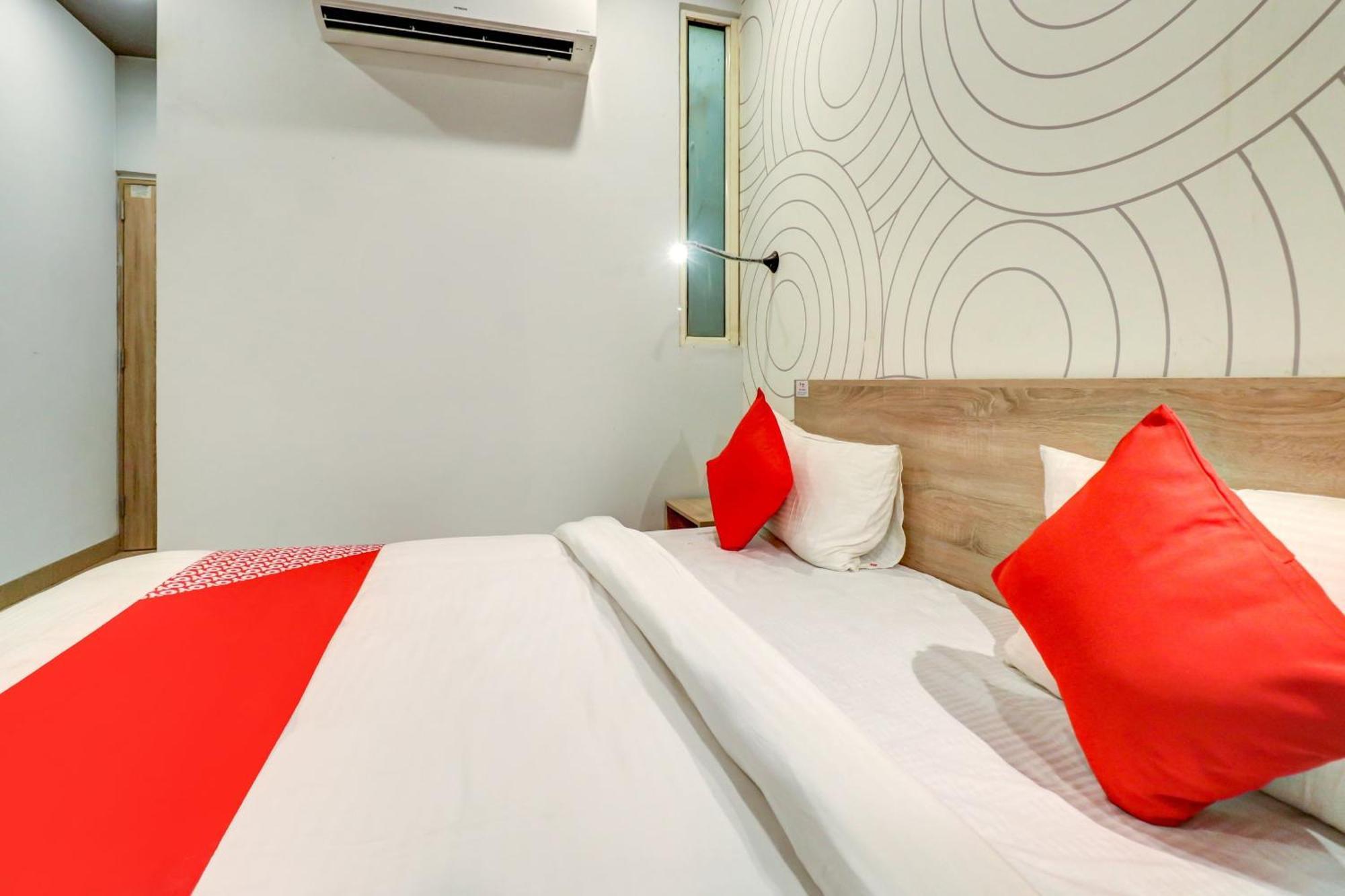 ניו דלהי Hotel O Jps Grand Hotel מראה חיצוני תמונה
